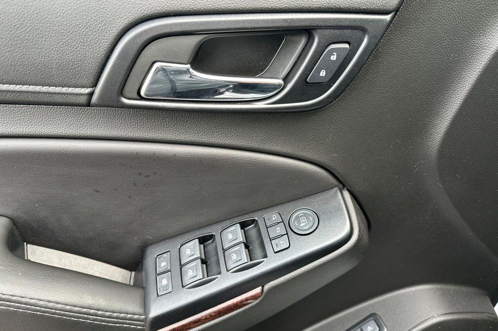 used 2017 GMC Yukon XL car, priced at $22,700