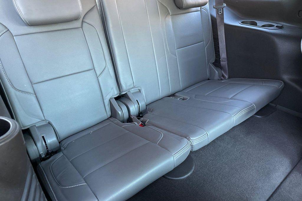 used 2020 GMC Yukon car, priced at $37,900