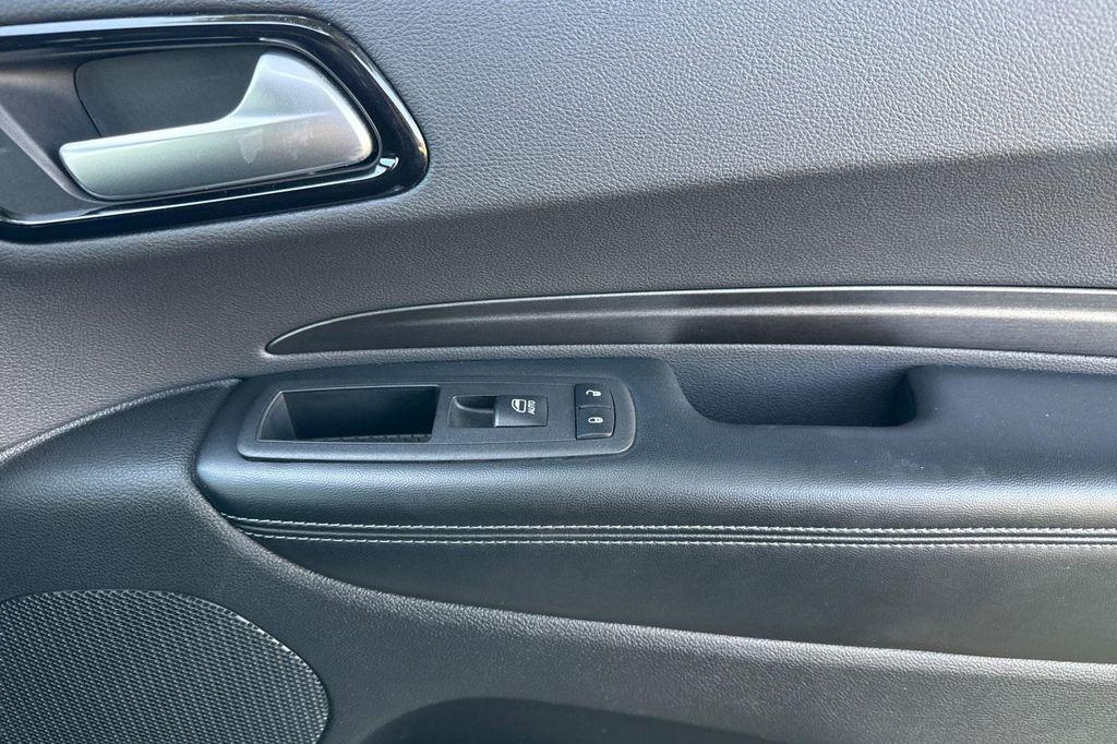 used 2024 Dodge Durango car, priced at $31,900