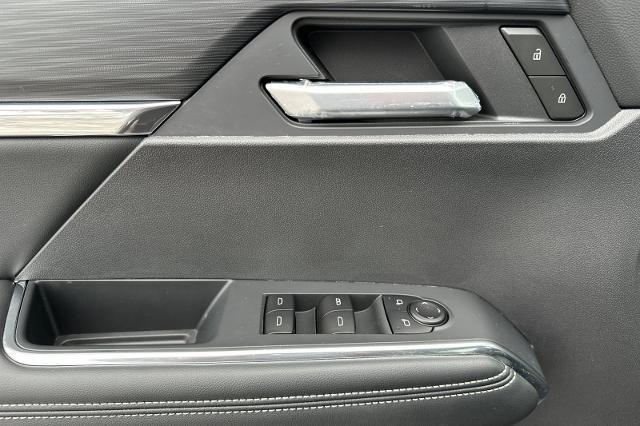 new 2025 GMC Acadia car, priced at $40,140