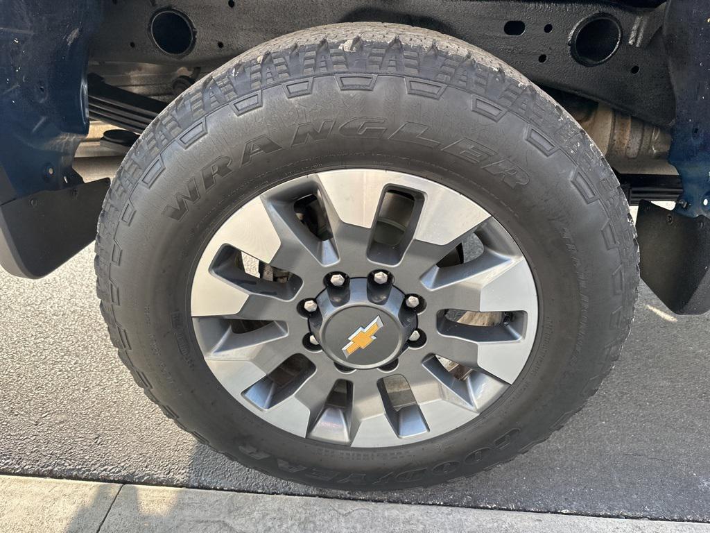used 2022 Chevrolet Silverado 2500 car, priced at $43,990
