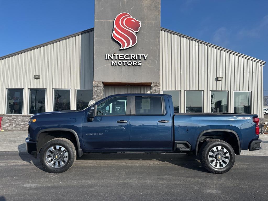 used 2022 Chevrolet Silverado 2500 car, priced at $43,990