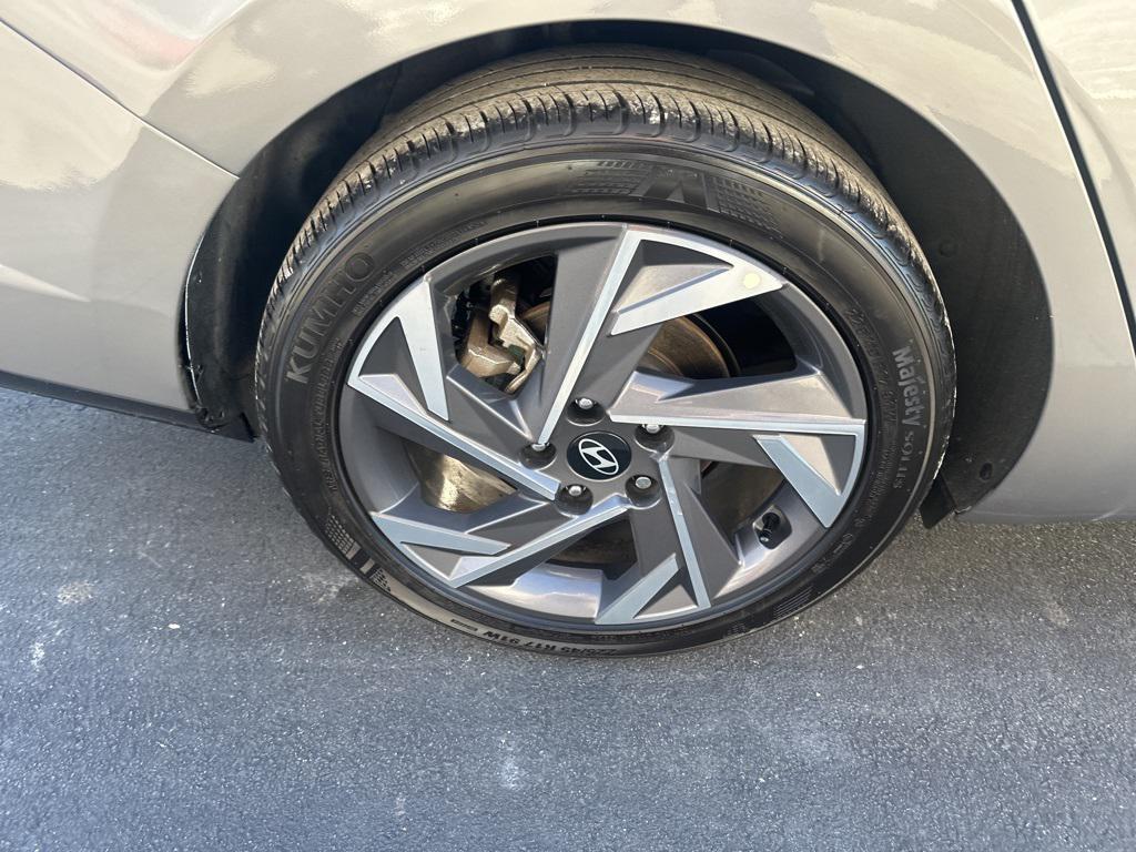 used 2025 Hyundai Elantra car, priced at $24,996