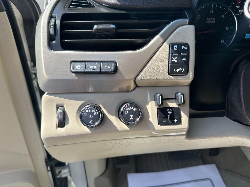 used 2020 GMC Yukon car, priced at $37,490
