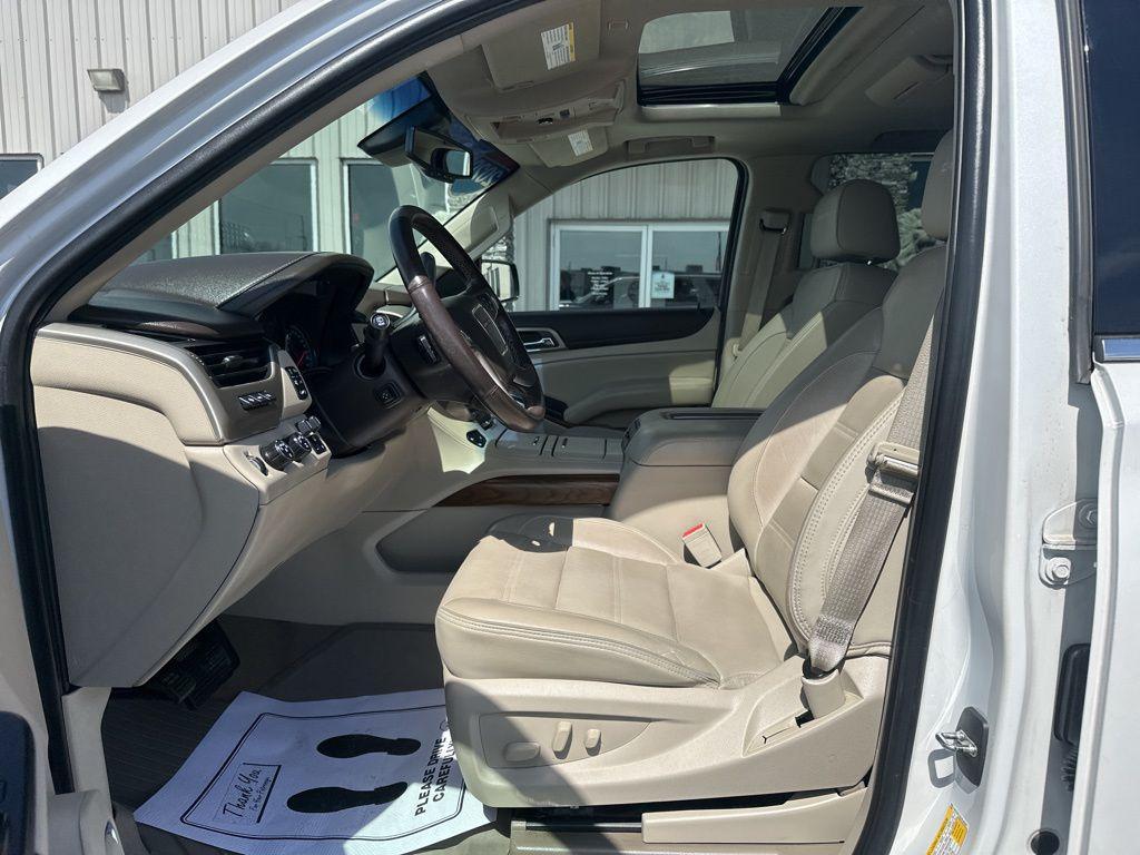 used 2020 GMC Yukon car, priced at $37,490