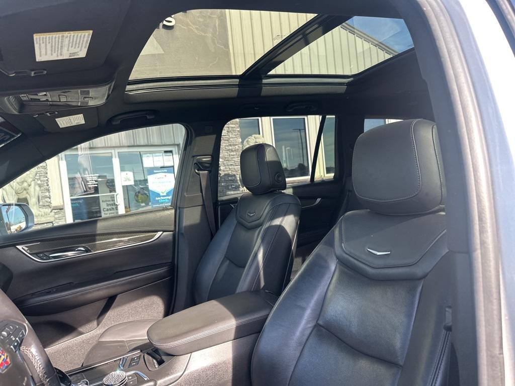 used 2020 Cadillac XT6 car, priced at $25,990