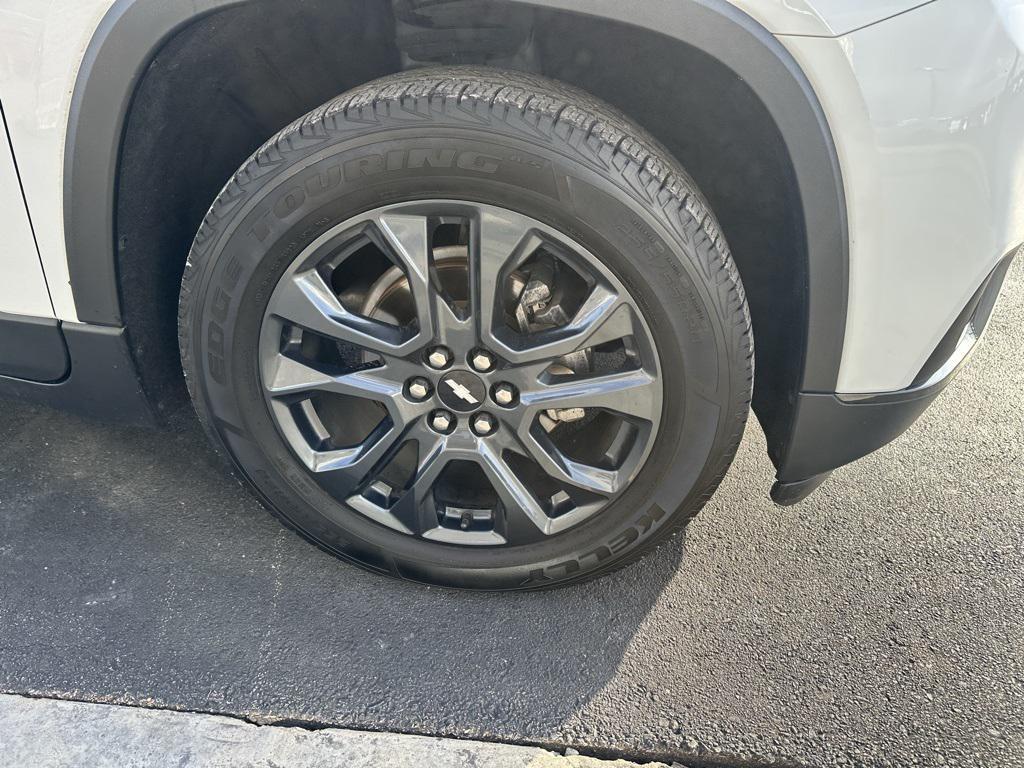 used 2020 Chevrolet Traverse car, priced at $26,990