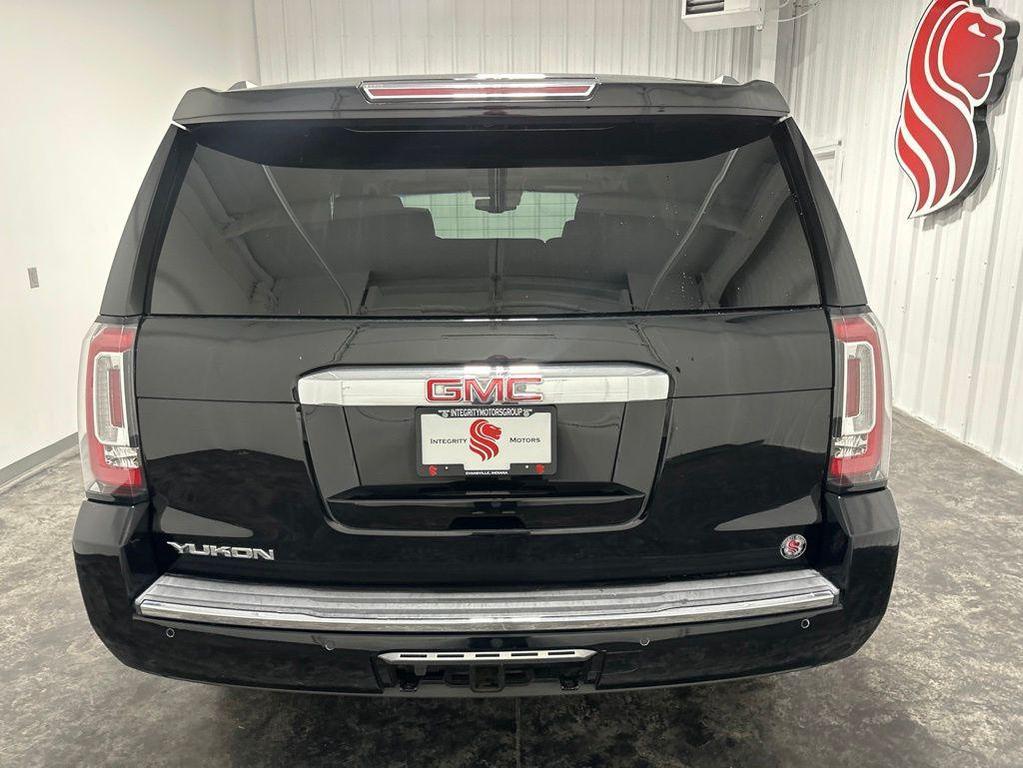 used 2019 GMC Yukon car, priced at $34,990