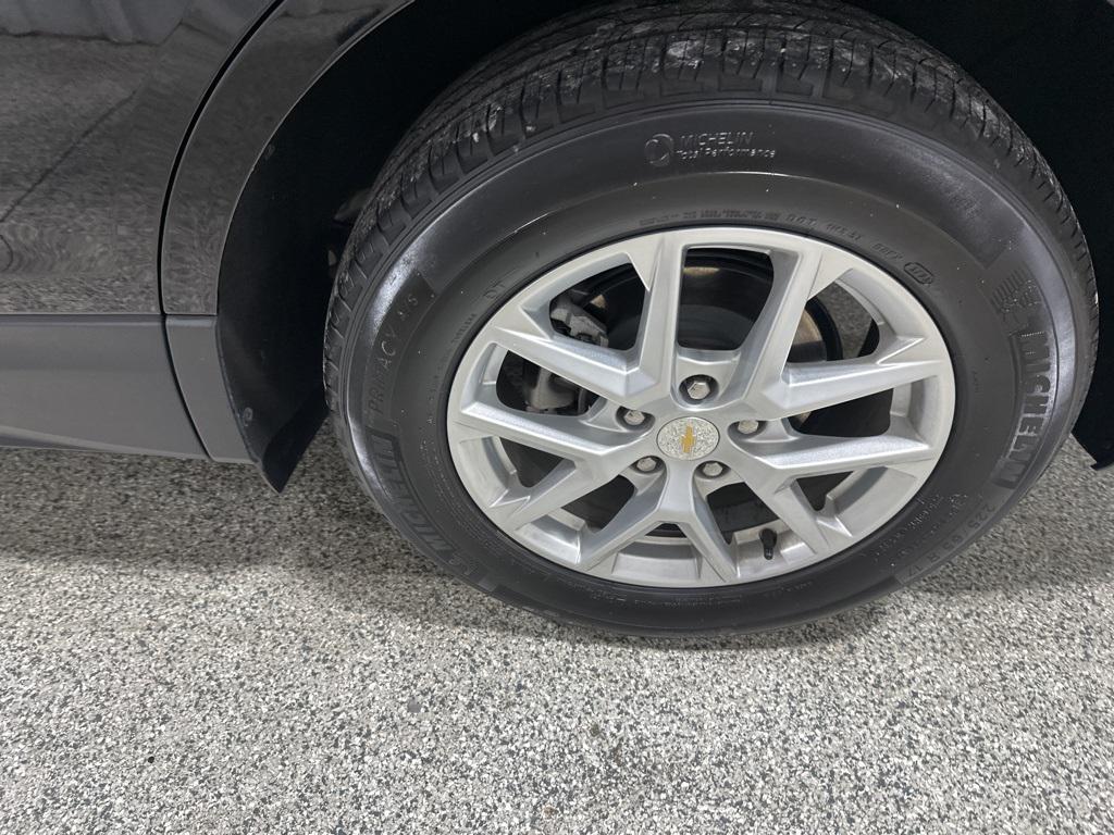 used 2024 Chevrolet Equinox car, priced at $20,990