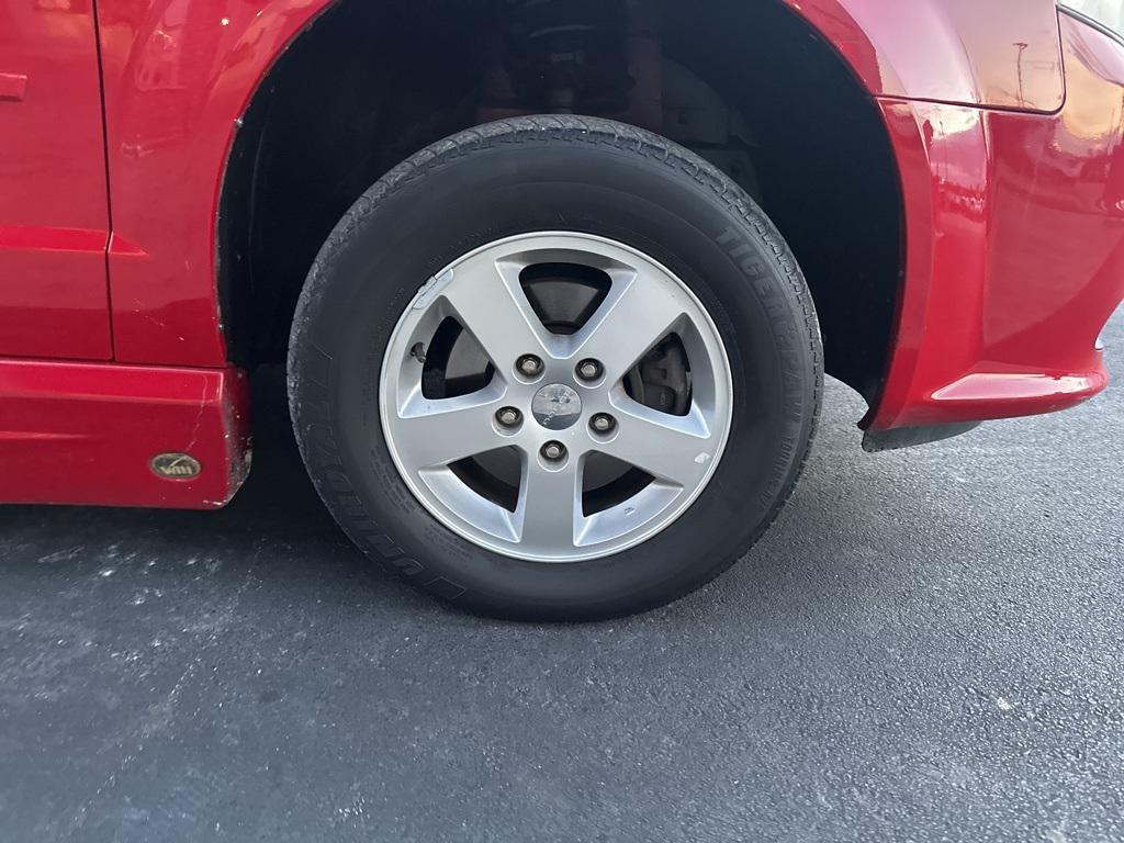 used 2012 Dodge Grand Caravan car, priced at $14,990