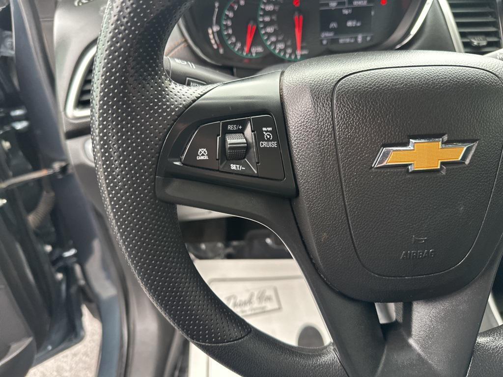 used 2022 Chevrolet Trax car, priced at $16,882