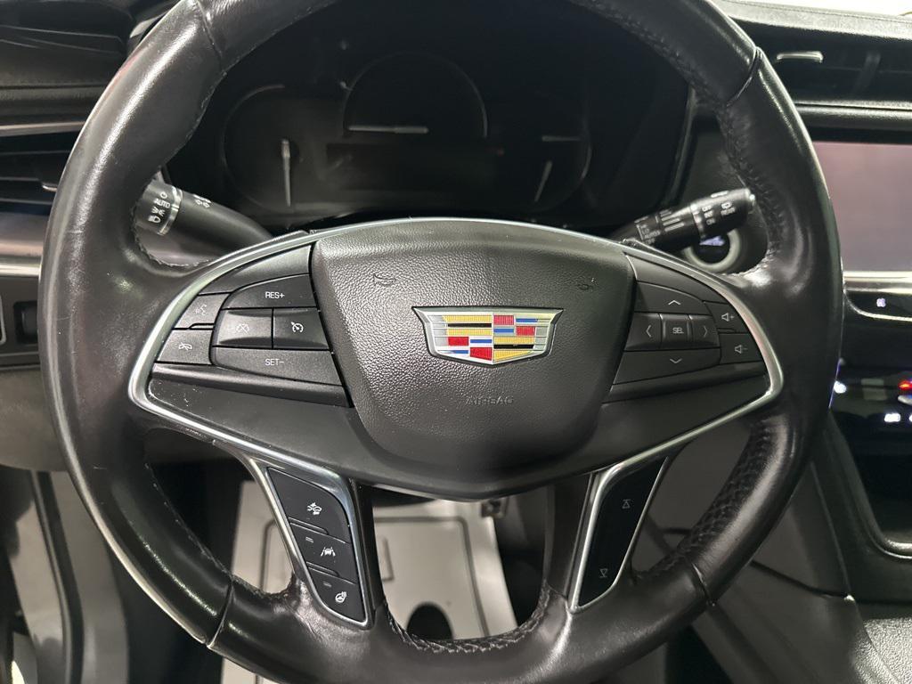 used 2018 Cadillac XT5 car, priced at $16,990