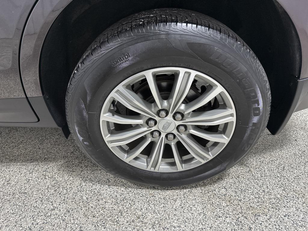 used 2018 Cadillac XT5 car, priced at $16,990