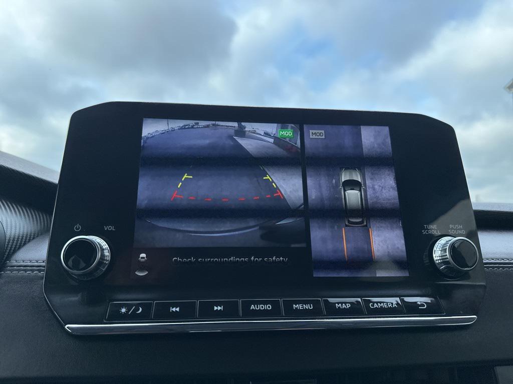 used 2024 Mitsubishi Outlander car, priced at $22,990