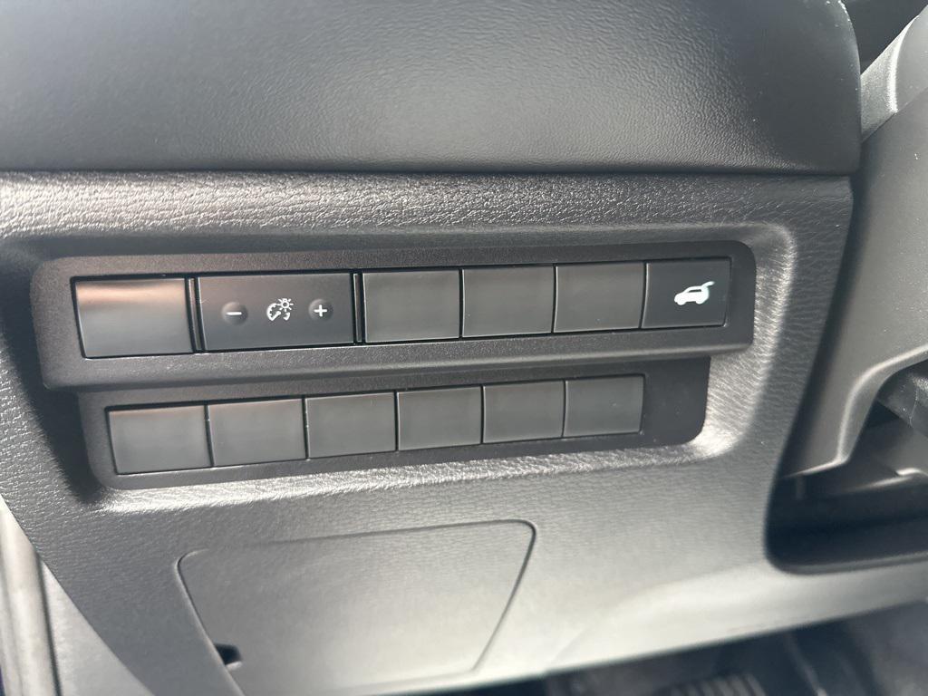 used 2024 Mitsubishi Outlander car, priced at $22,990