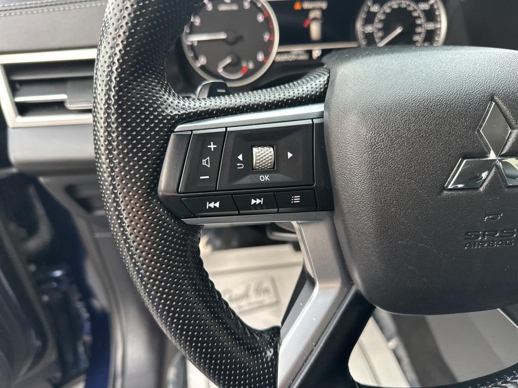 used 2024 Mitsubishi Outlander car, priced at $22,990