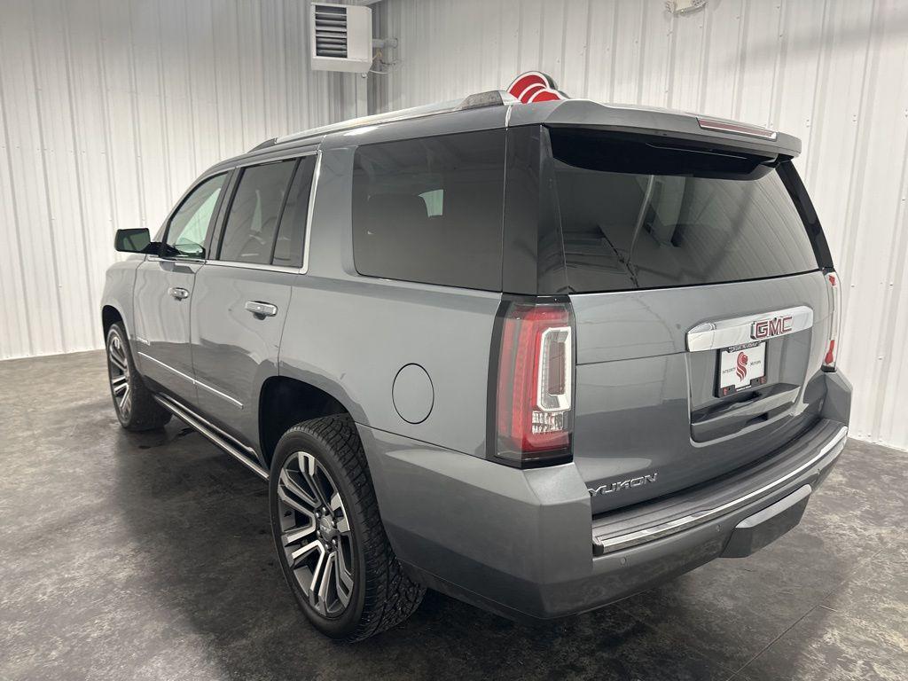 used 2019 GMC Yukon car, priced at $30,990