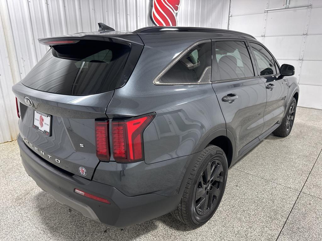 used 2021 Kia Sorento car, priced at $20,990