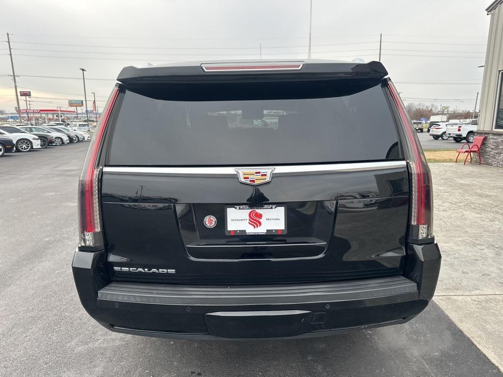 used 2019 Cadillac Escalade ESV car, priced at $29,990