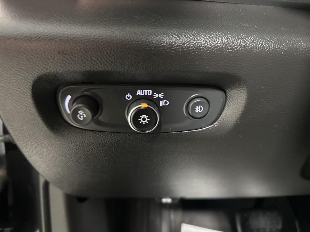 used 2020 Chevrolet Traverse car, priced at $19,990