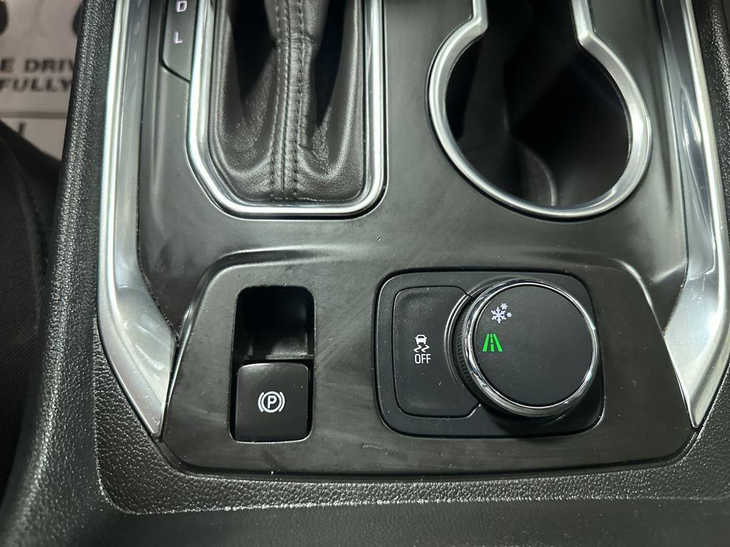 used 2020 Chevrolet Traverse car, priced at $19,990