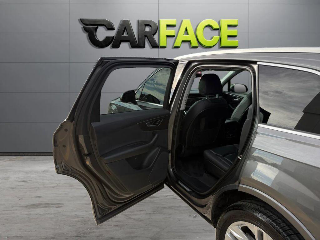 used 2020 Audi Q7 car, priced at $22,415