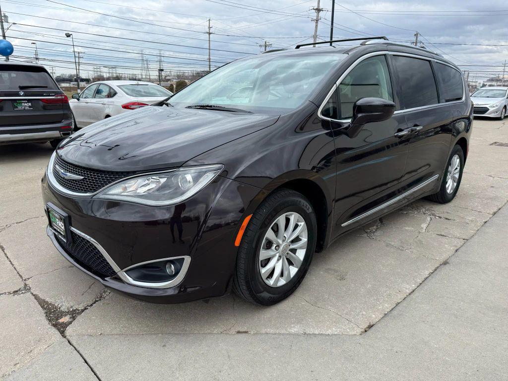 used 2018 Chrysler Pacifica car, priced at $13,350