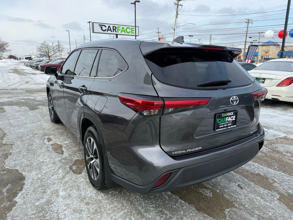 used 2021 Toyota Highlander car, priced at $24,990