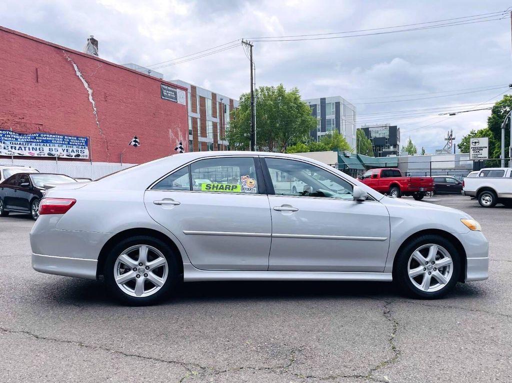 2009 Classic Silver Metallic Toyota Camry