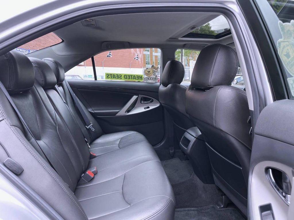 2009 Classic Silver Metallic Toyota Camry