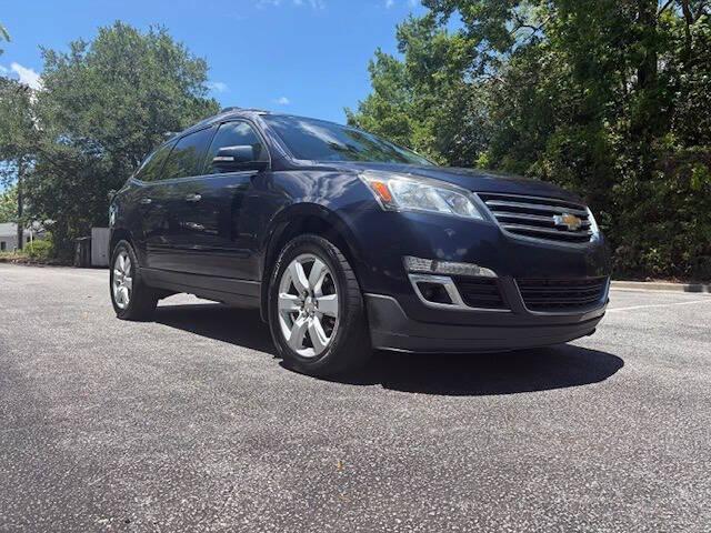 used 2017 Chevrolet Traverse car, priced at $9,990