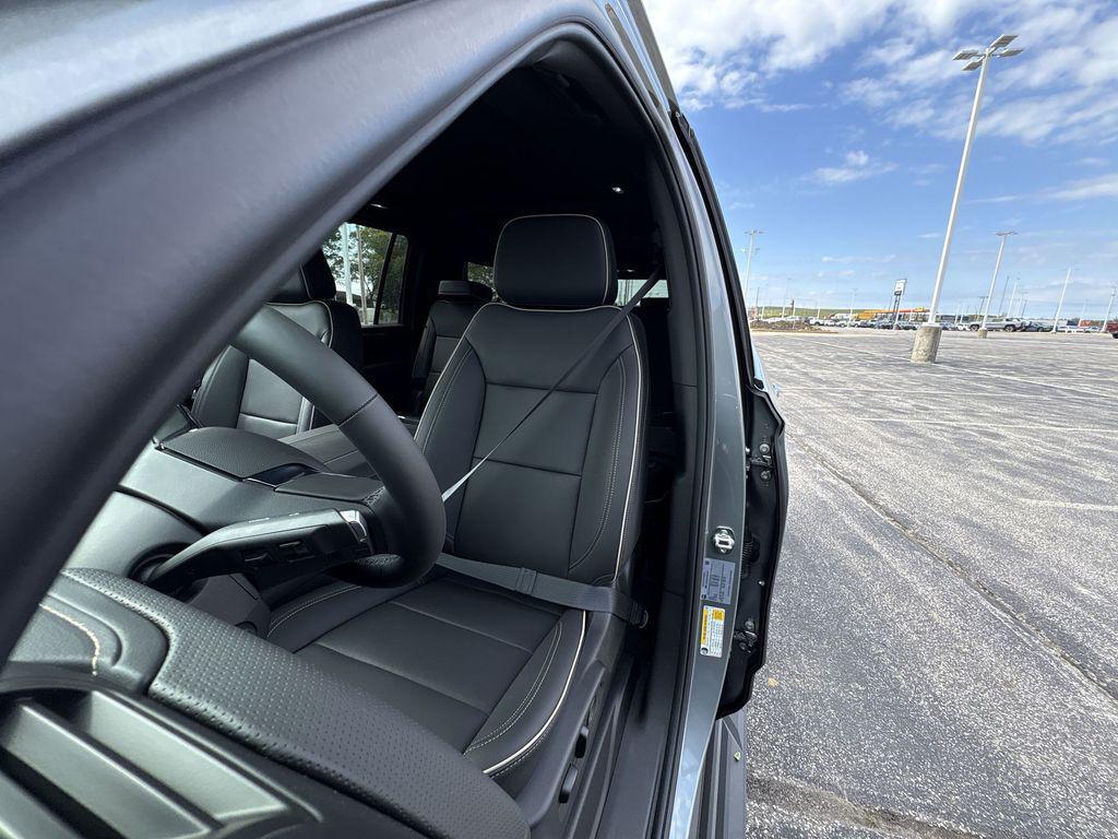 new 2026 Chevrolet Suburban car, priced at $84,131