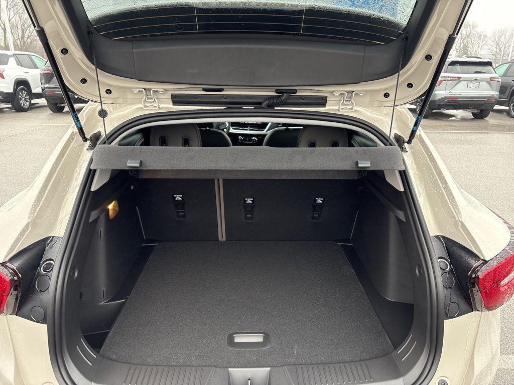 new 2026 Chevrolet Trax car, priced at $26,808