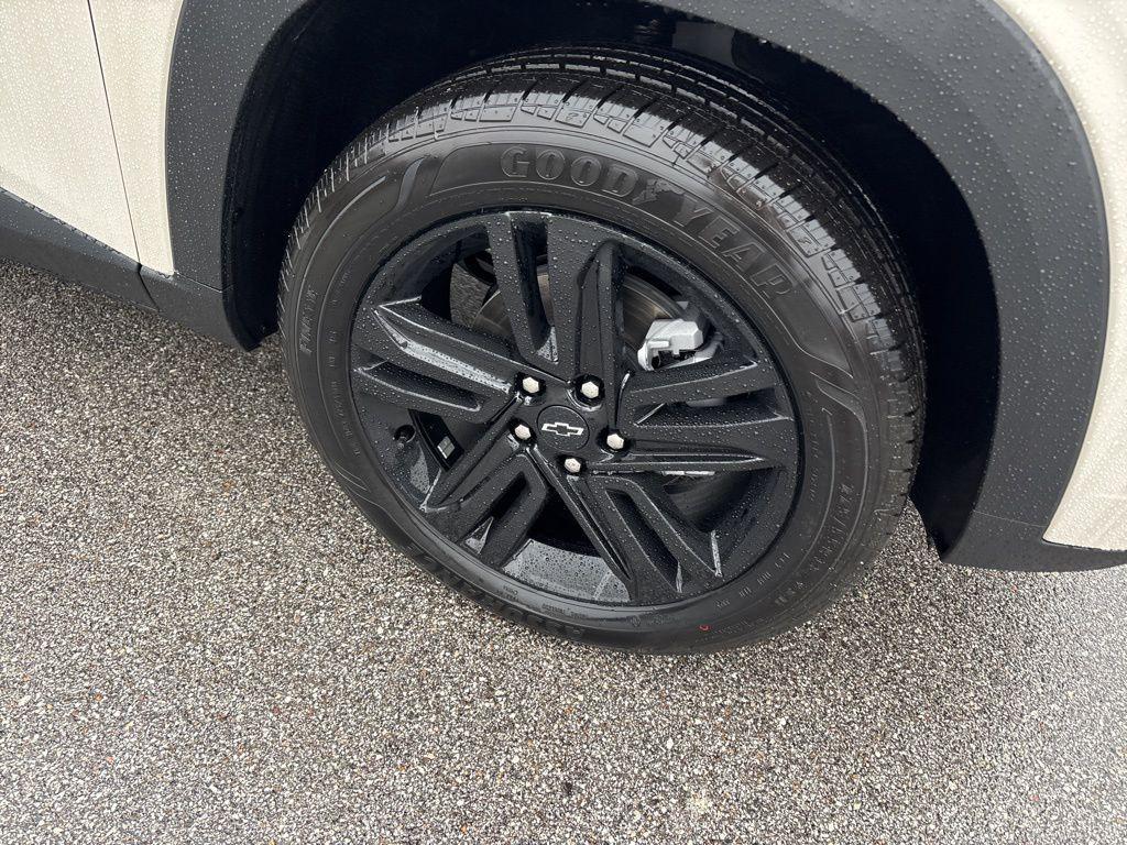 new 2026 Chevrolet Trax car, priced at $26,808