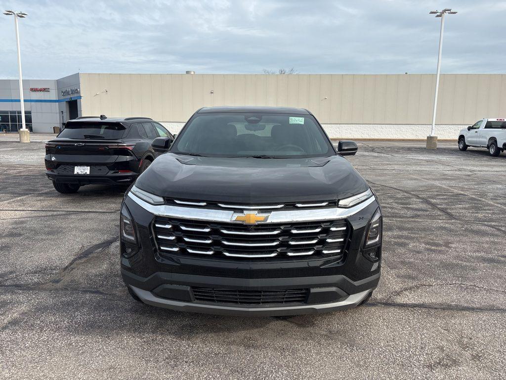 new 2026 Chevrolet Equinox car, priced at $34,108