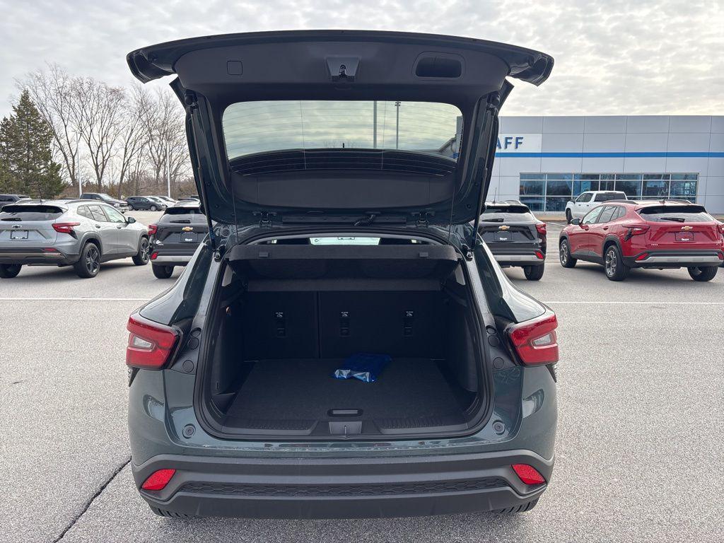 new 2026 Chevrolet Trax car, priced at $25,666