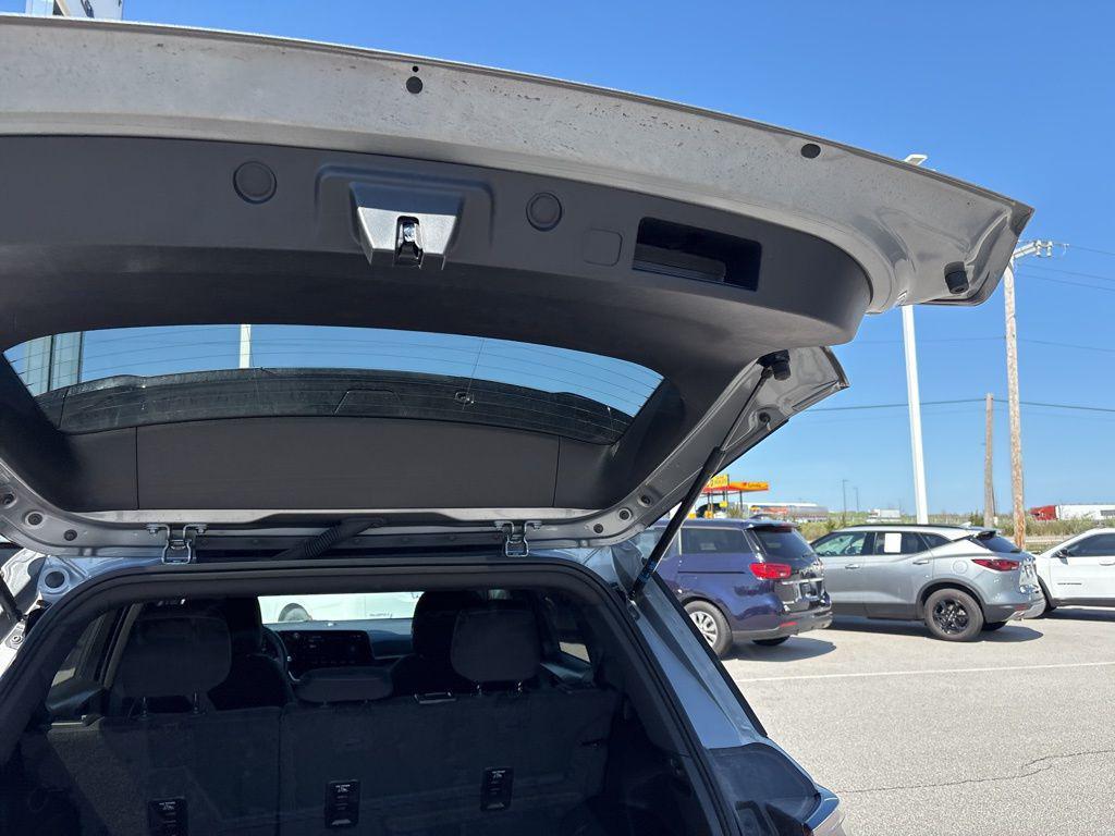 used 2026 Chevrolet Equinox car, priced at $27,474