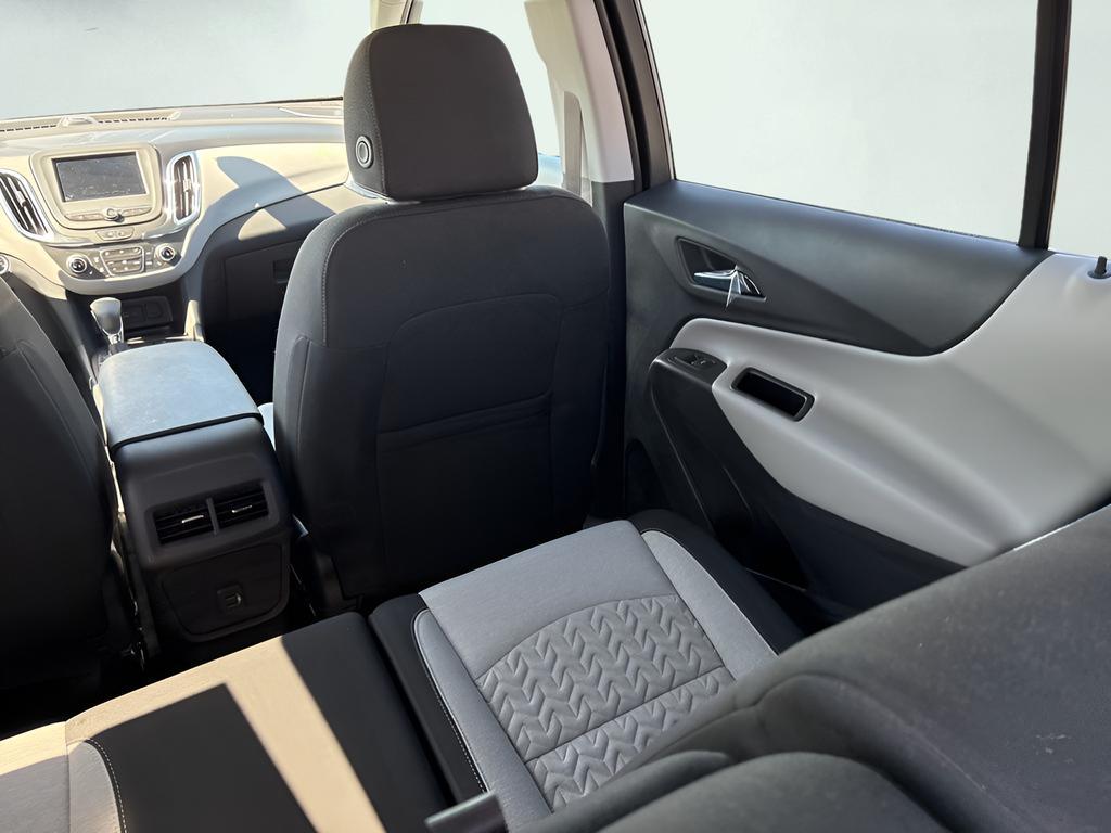 used 2022 Chevrolet Equinox car, priced at $19,495