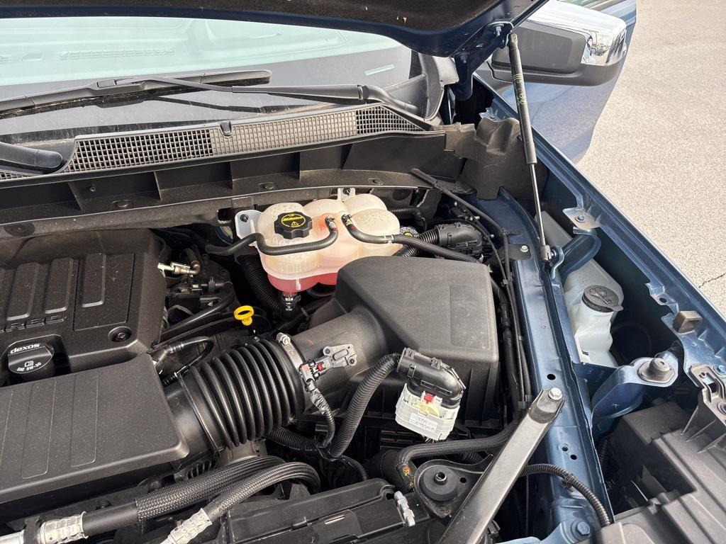 used 2024 Chevrolet Silverado 1500 car, priced at $37,999