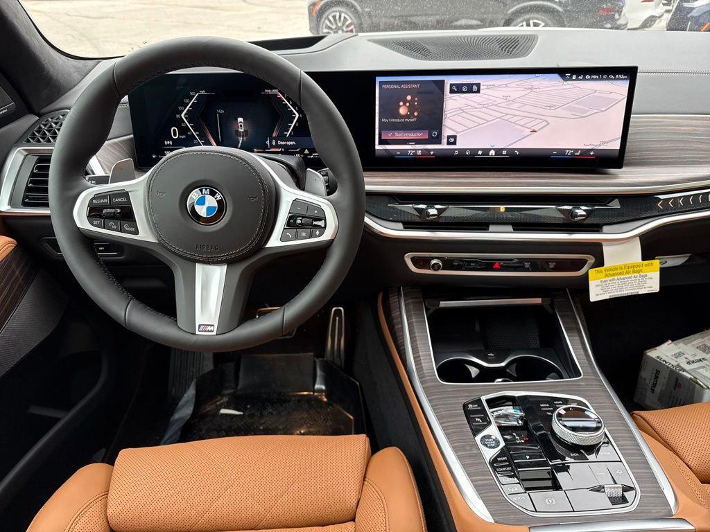 new 2026 BMW X7 car, priced at $100,040