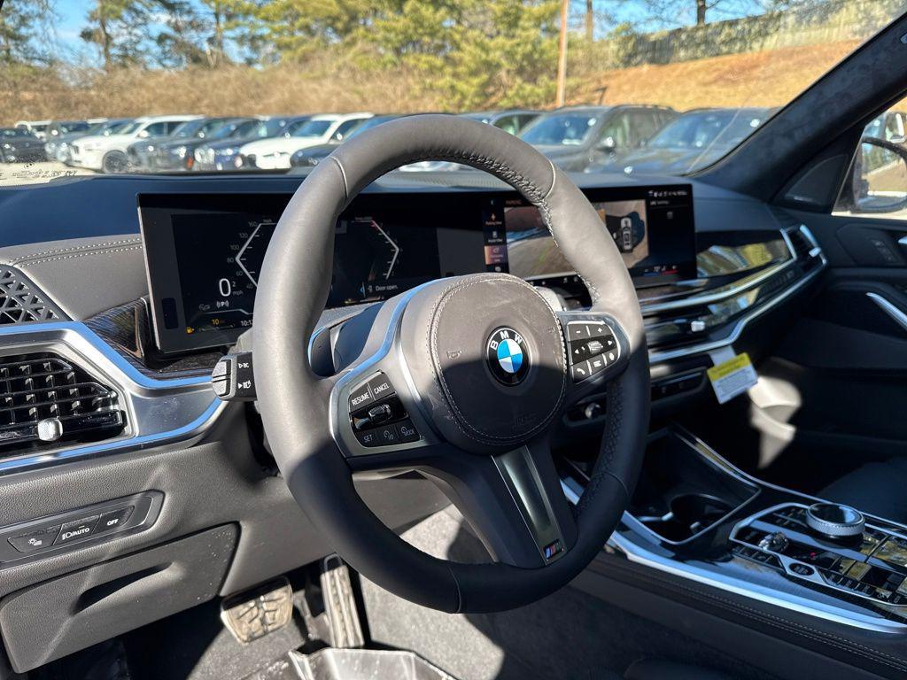 new 2026 BMW X7 car, priced at $102,255