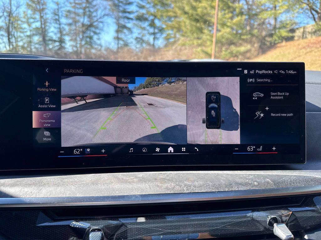 new 2026 BMW X7 car, priced at $97,235