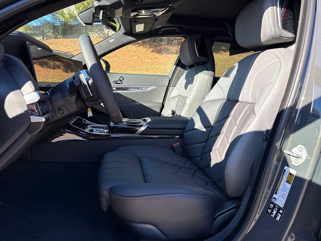 new 2026 BMW 760 car, priced at $145,995