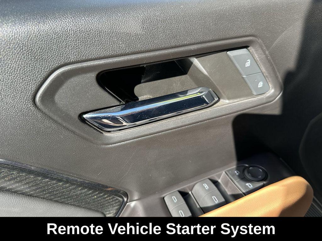 used 2024 GMC Canyon car, priced at $41,699