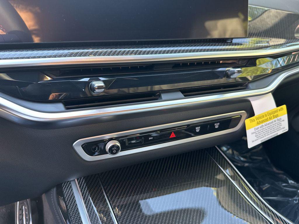 new 2026 BMW X7 car, priced at $125,615