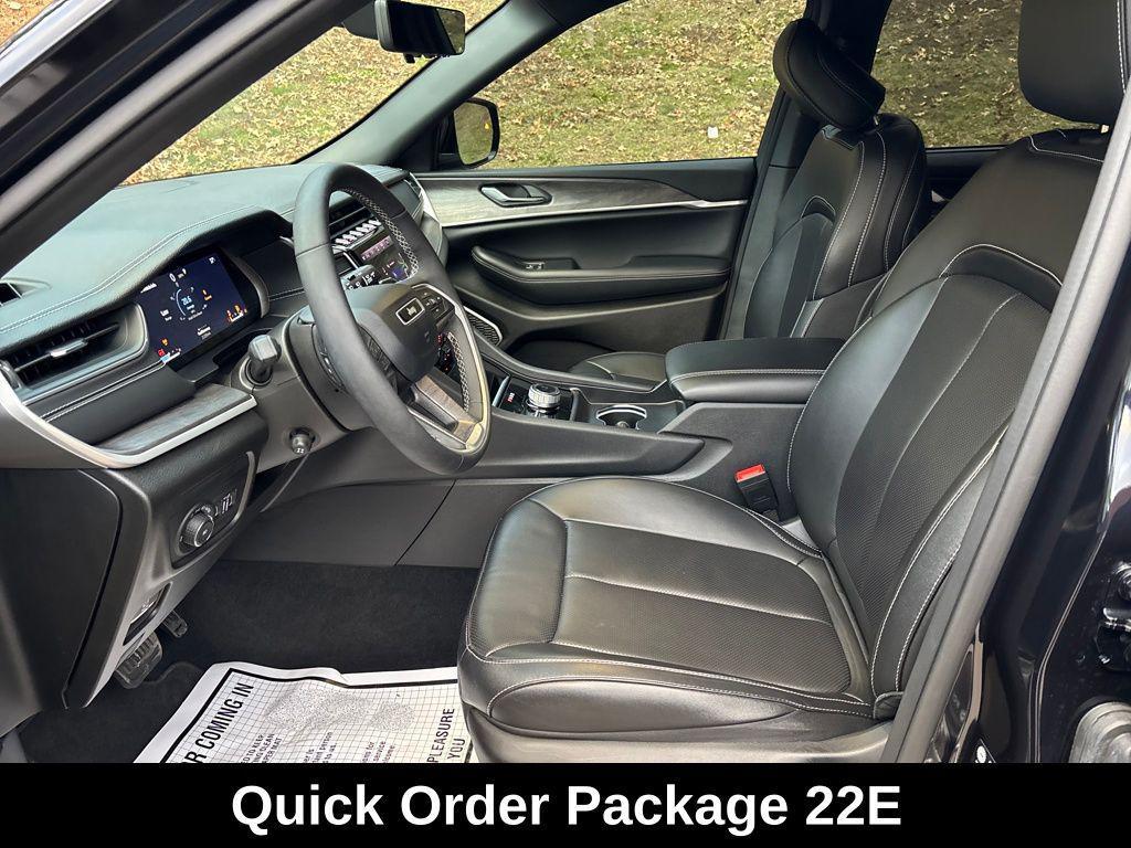 used 2024 Jeep Grand Cherokee car, priced at $34,855