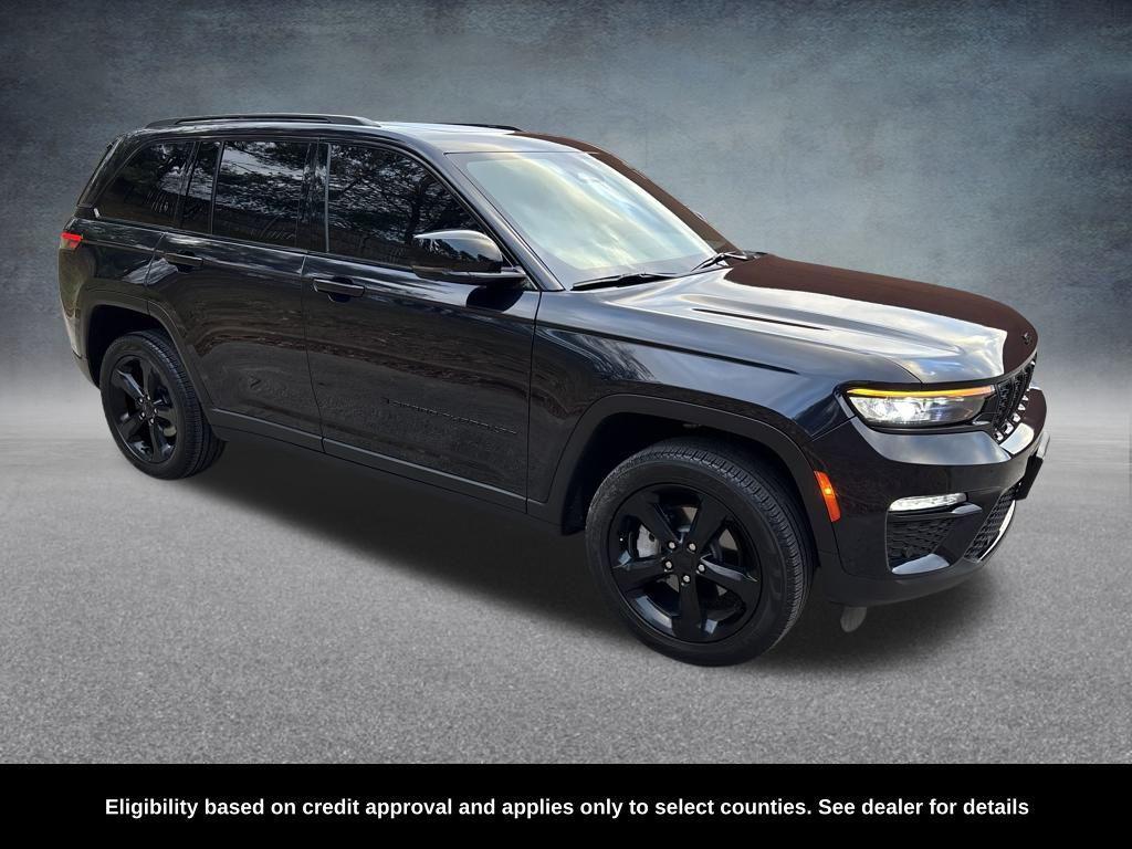 used 2024 Jeep Grand Cherokee car, priced at $34,855