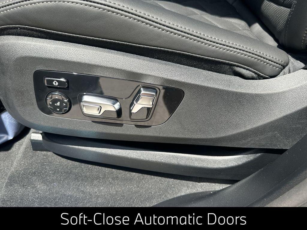 used 2026 BMW X7 car, priced at $85,915