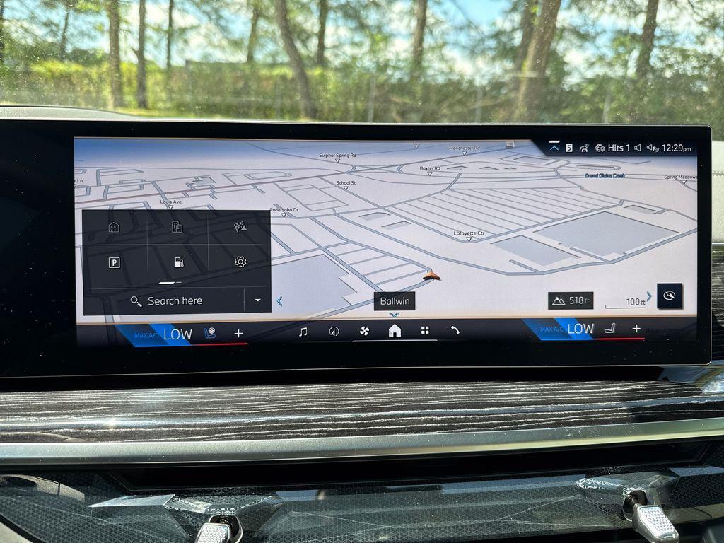 new 2027 BMW X7 car, priced at $100,680