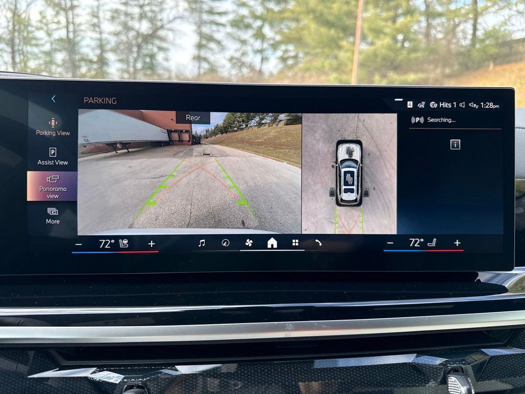 new 2026 BMW ALPINA XB7 car, priced at $162,075